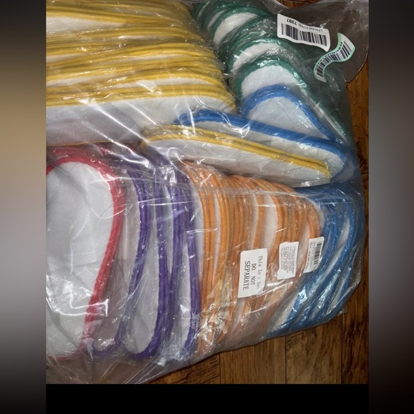 Lot 10/50Pairs Unisex Hotel Slippers Spa Shoes Disposable Multiple Colors - Picture 3 of 3